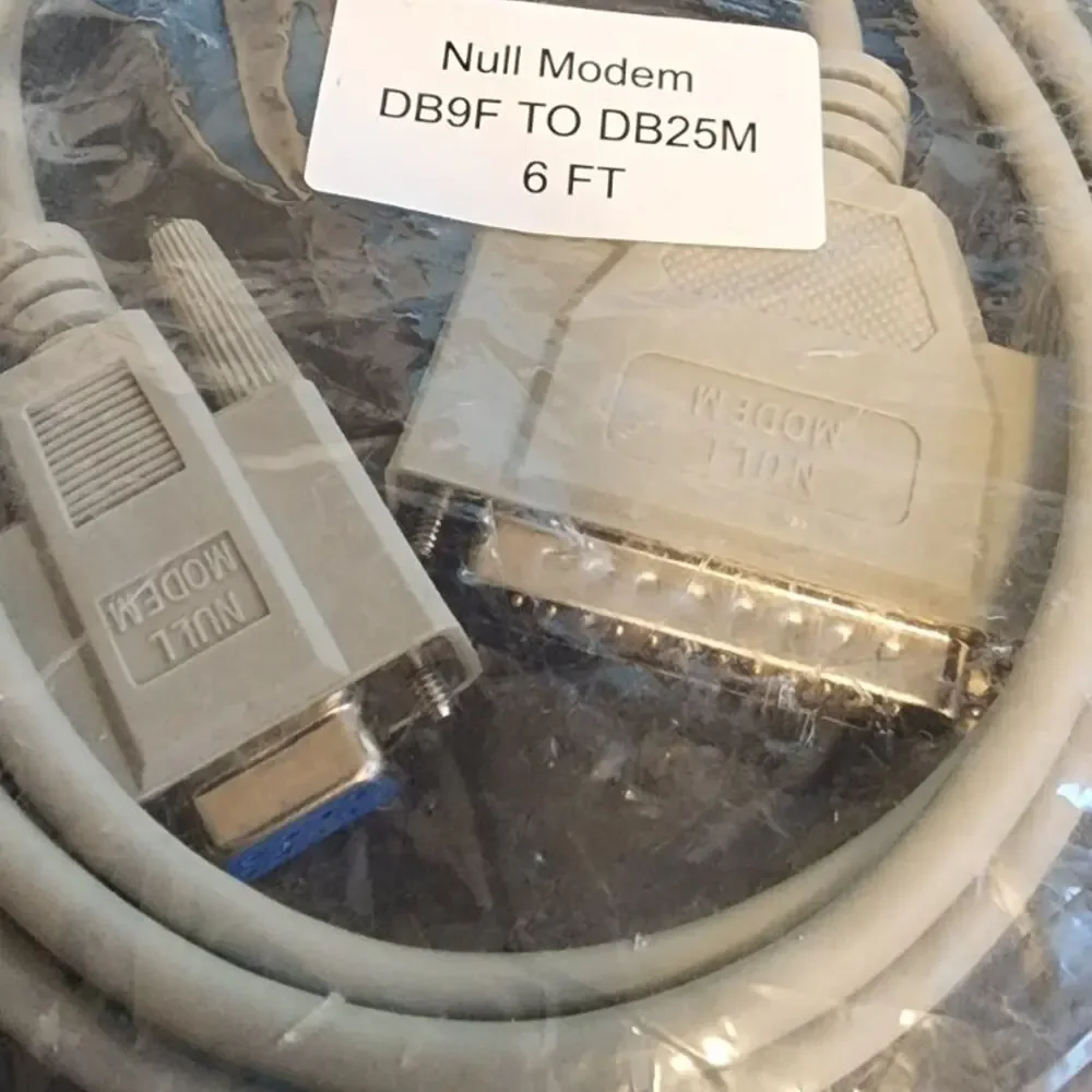 NULL MODEM - DB9F to DB25M 6' - tan - Cables